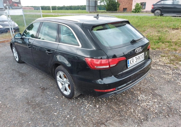 Audi A4 cena 65900 przebieg: 212000, rok produkcji 2016 z Marki małe 79